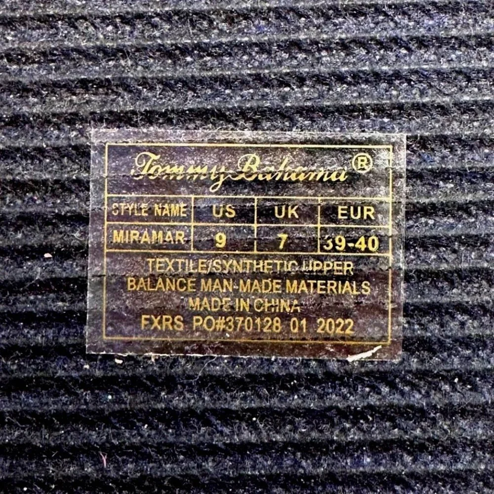 Tommy Bahama Womens Miramar Flip Flops Size 9 US Navy Blue Sailboat & Heart - Picture 6 of 8